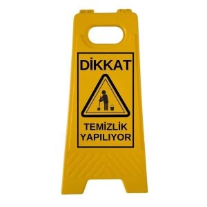 Katlanır Uyarı Levhası Dikkat Temizlik Yapılıyor